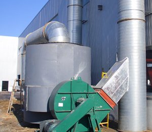 天津王经理定购的喷砂机滤筒除尘器已安装完毕-天津市富莱尔环保设备有限公司